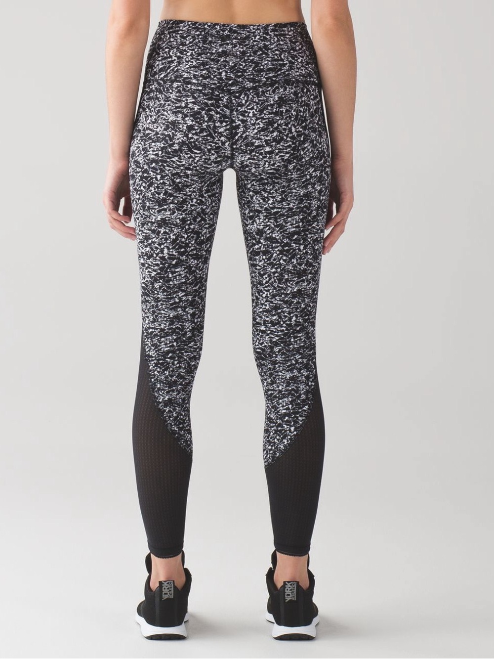 Lululemon Deep Breath High Rise Leggings 28”